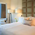 Renaissance Santiago Hotel